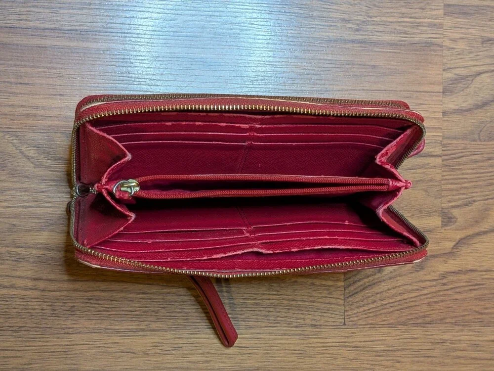 COACH Red Smooth Leather Slim Accordion Zip Wallet Wristlet Two Zip Coin Pouch